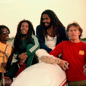 Junior Murvin, Bob Marley, Jacob Miller & Chris Blackwell in Jamacia 1980